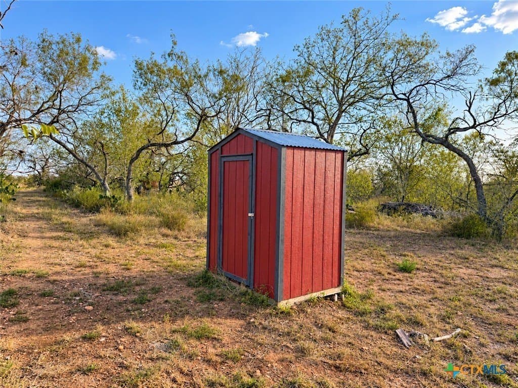 206.91 acres in Gonzales County - photo 22
