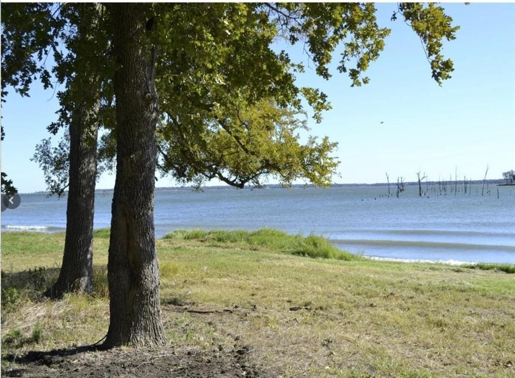 1.28 acres in Navarro County gallery image 2