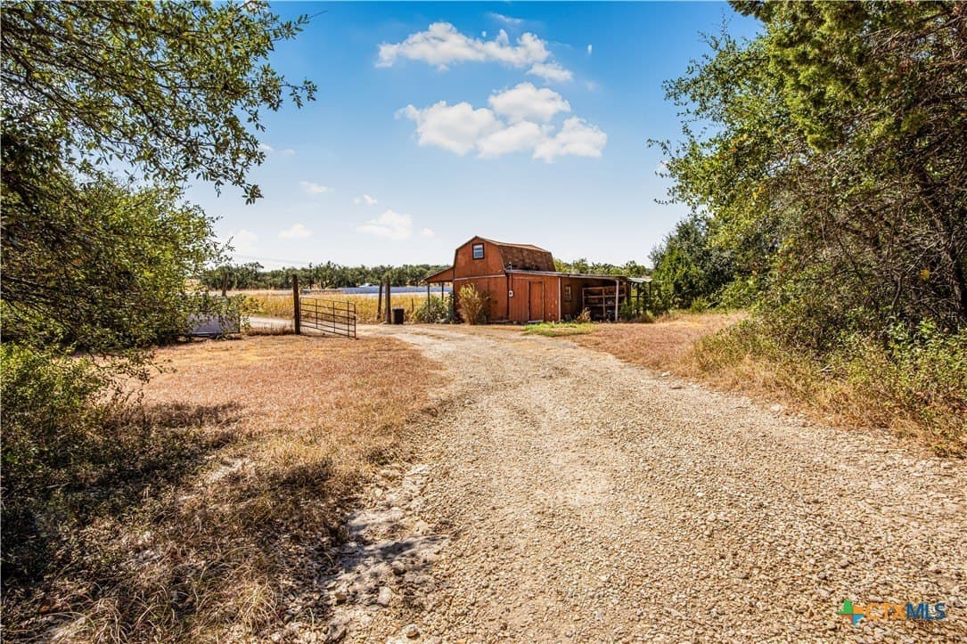 5.78 acres in Bell County - photo 8