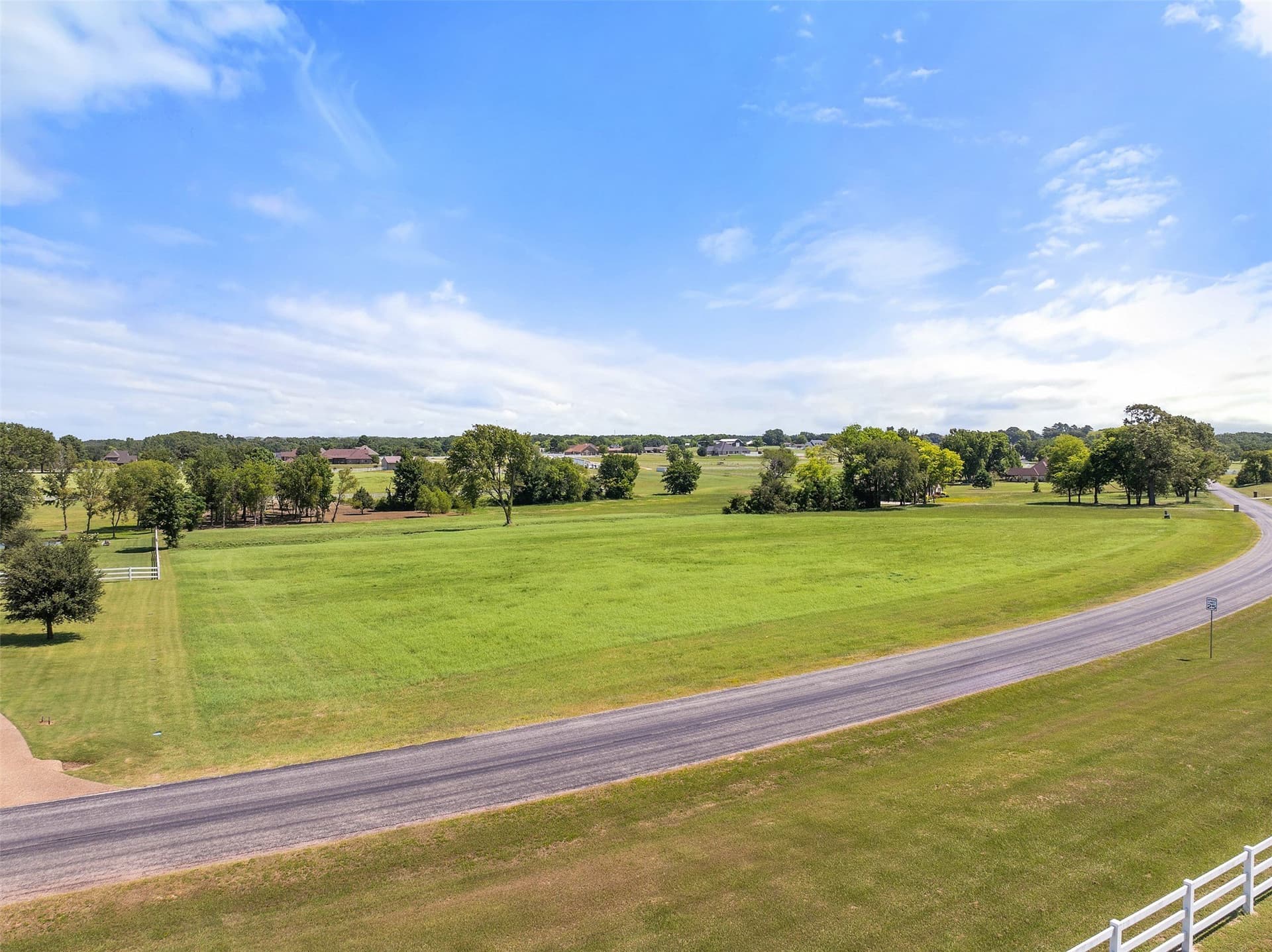 5 acres in Smith County - photo 2