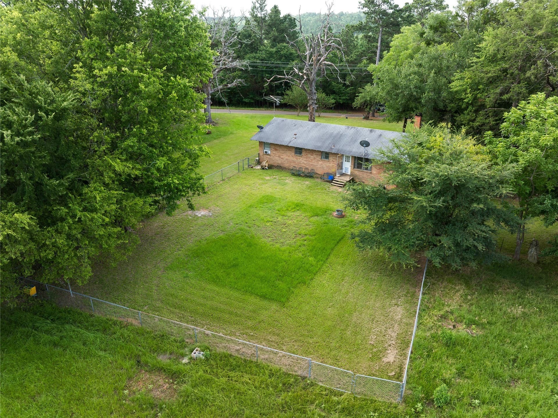 20 acres in Anderson County - photo 17