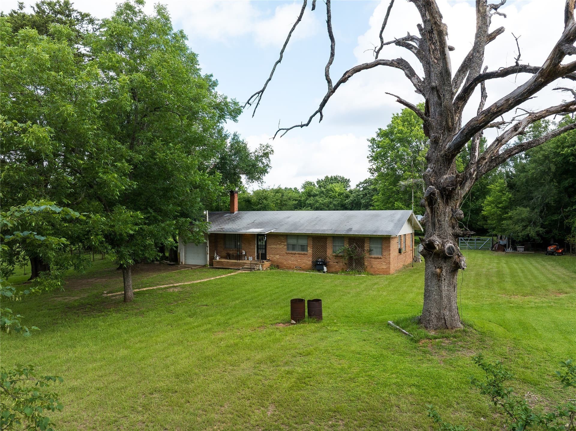 20 acres in Anderson County - photo 16