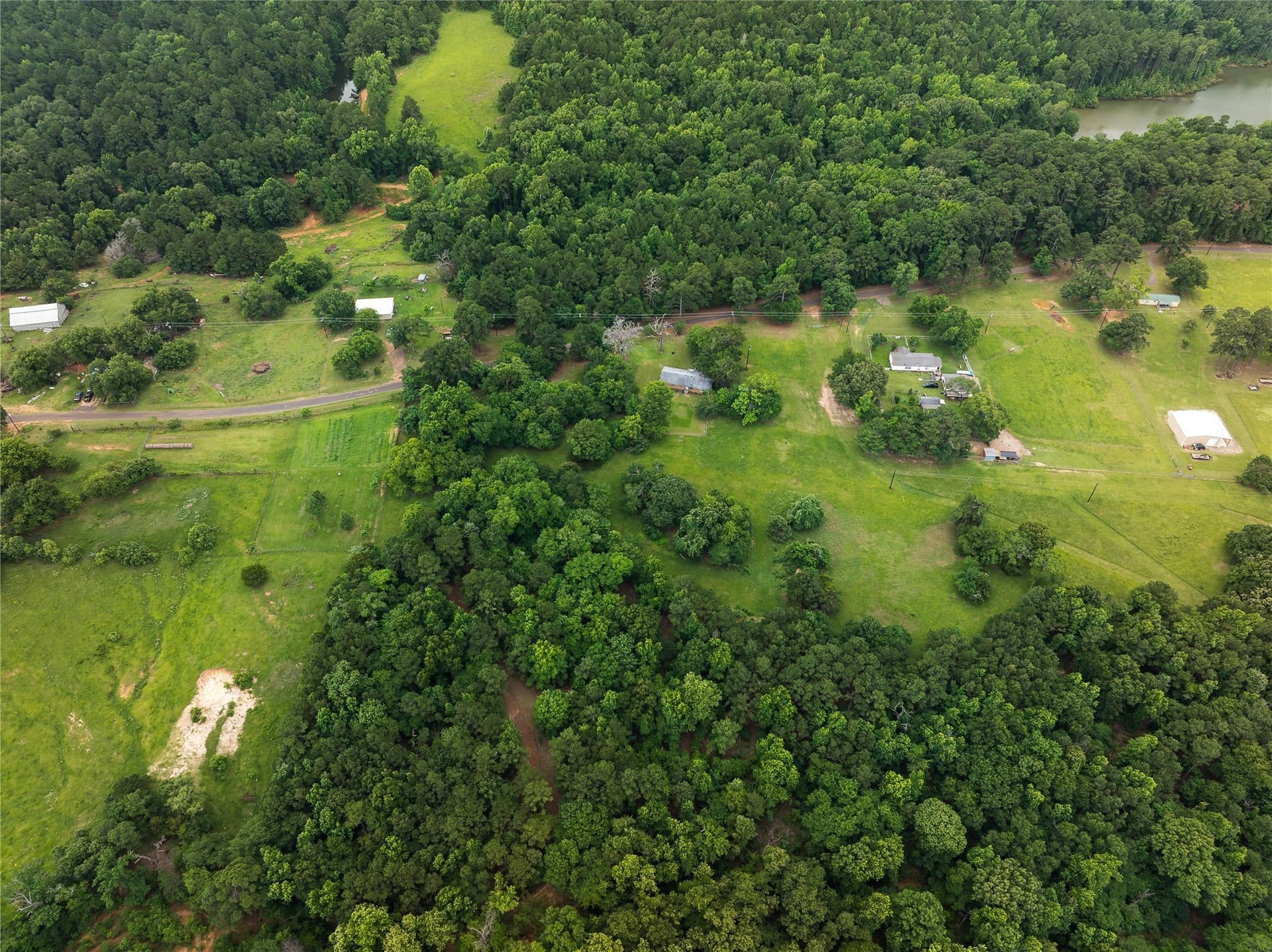 20 acres in Anderson County - photo 31