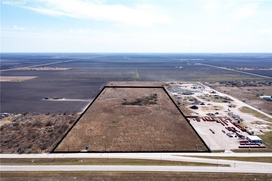 28.61 acres in Nueces County gallery image 2