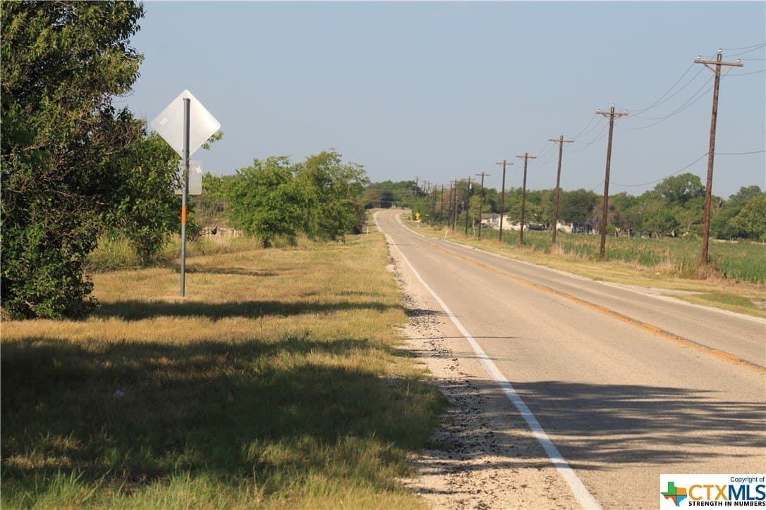 106.04 acres in Guadalupe County gallery image 3