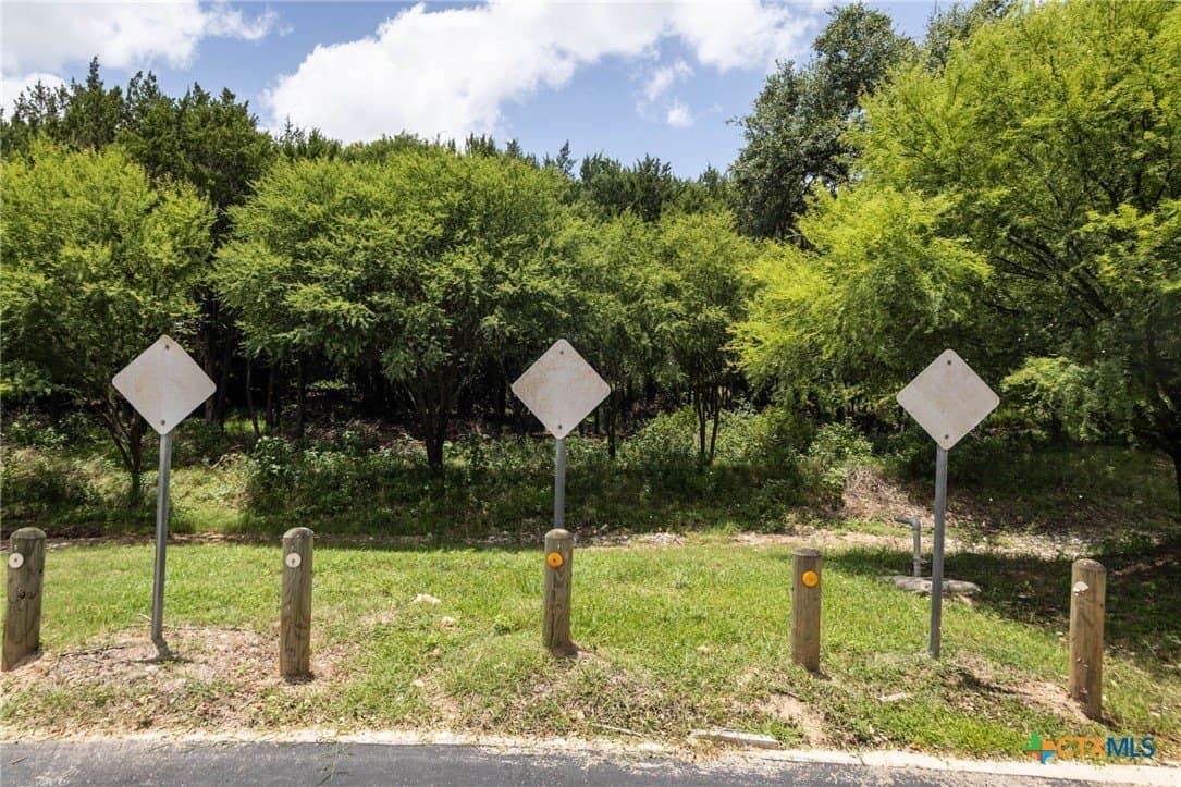 2.12 acres in Comal County - photo 13