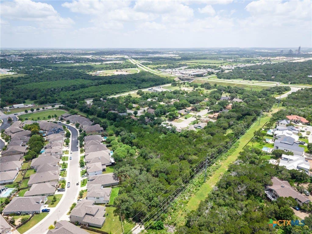 2.12 acres in Comal County gallery image 2