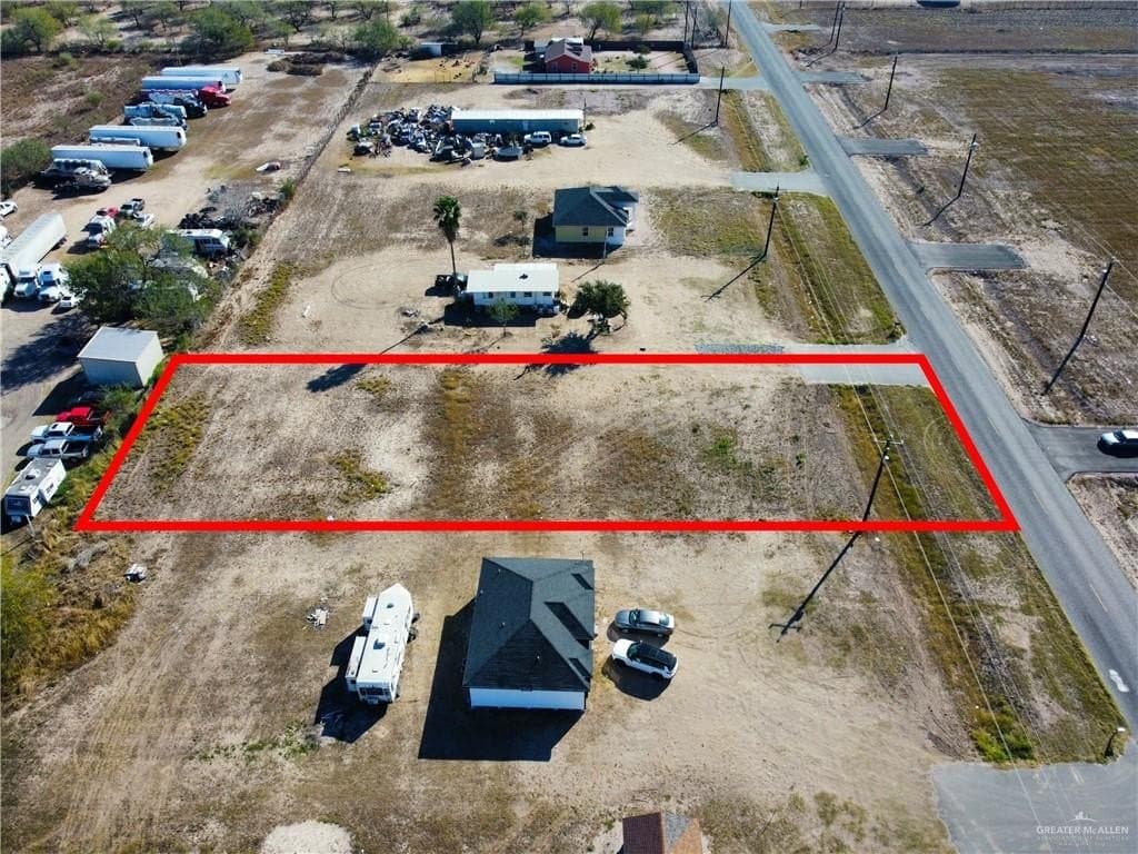 0.5 acres in Hidalgo County - photo 4