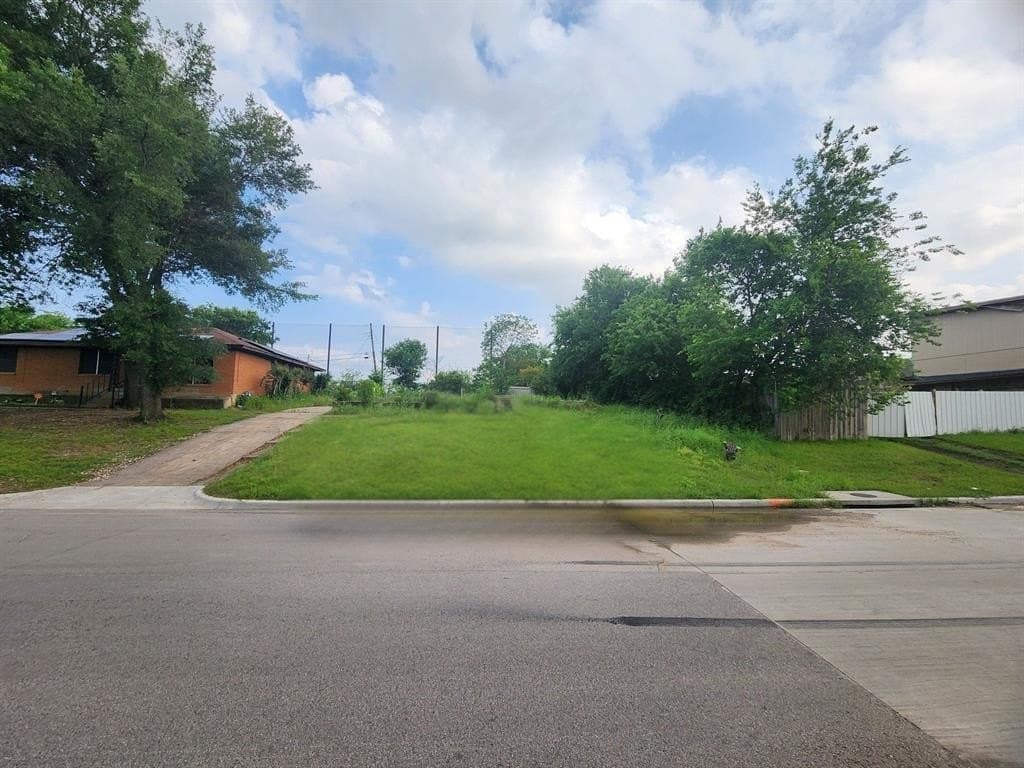 0.17 acres in Dallas County