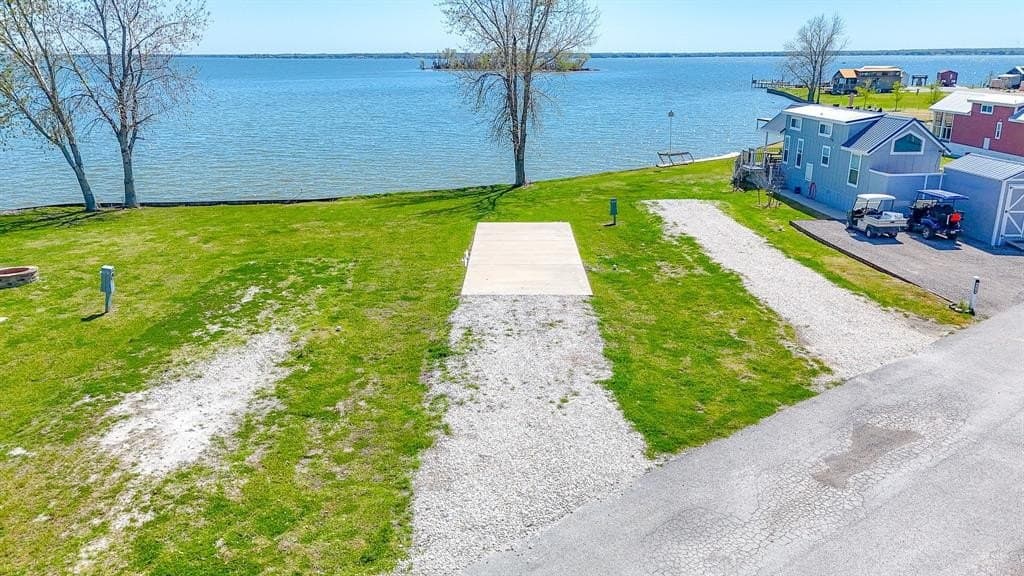 0.09 acres in Navarro County gallery image 4