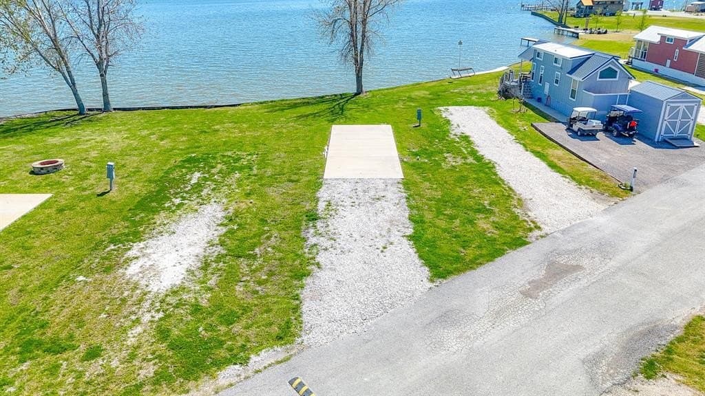 0.09 acres in Navarro County featured view