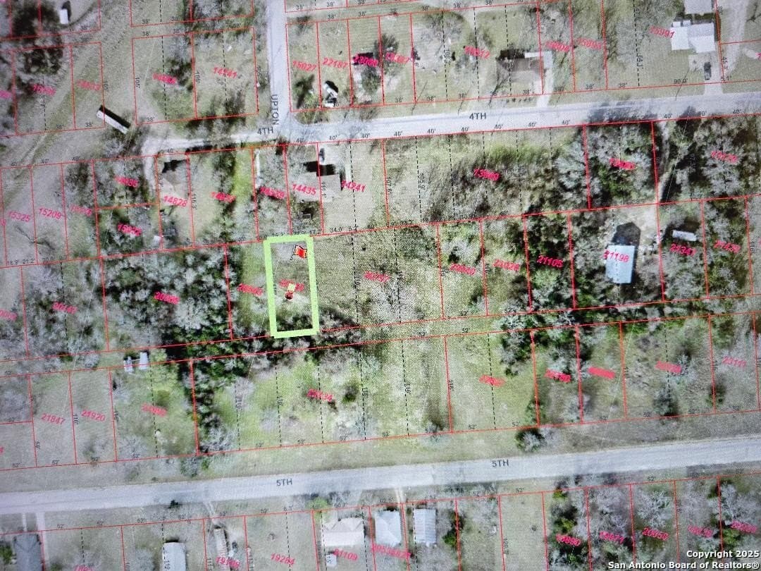 0.14 acres in Milam County gallery image 4