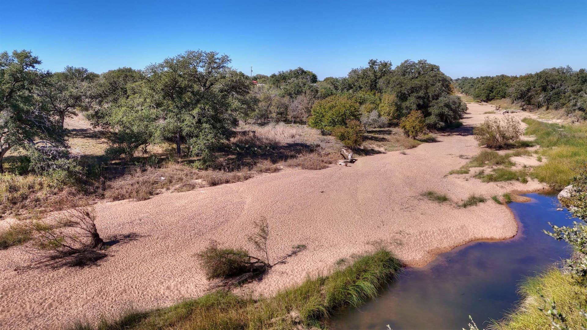 5.16 acres in Llano County