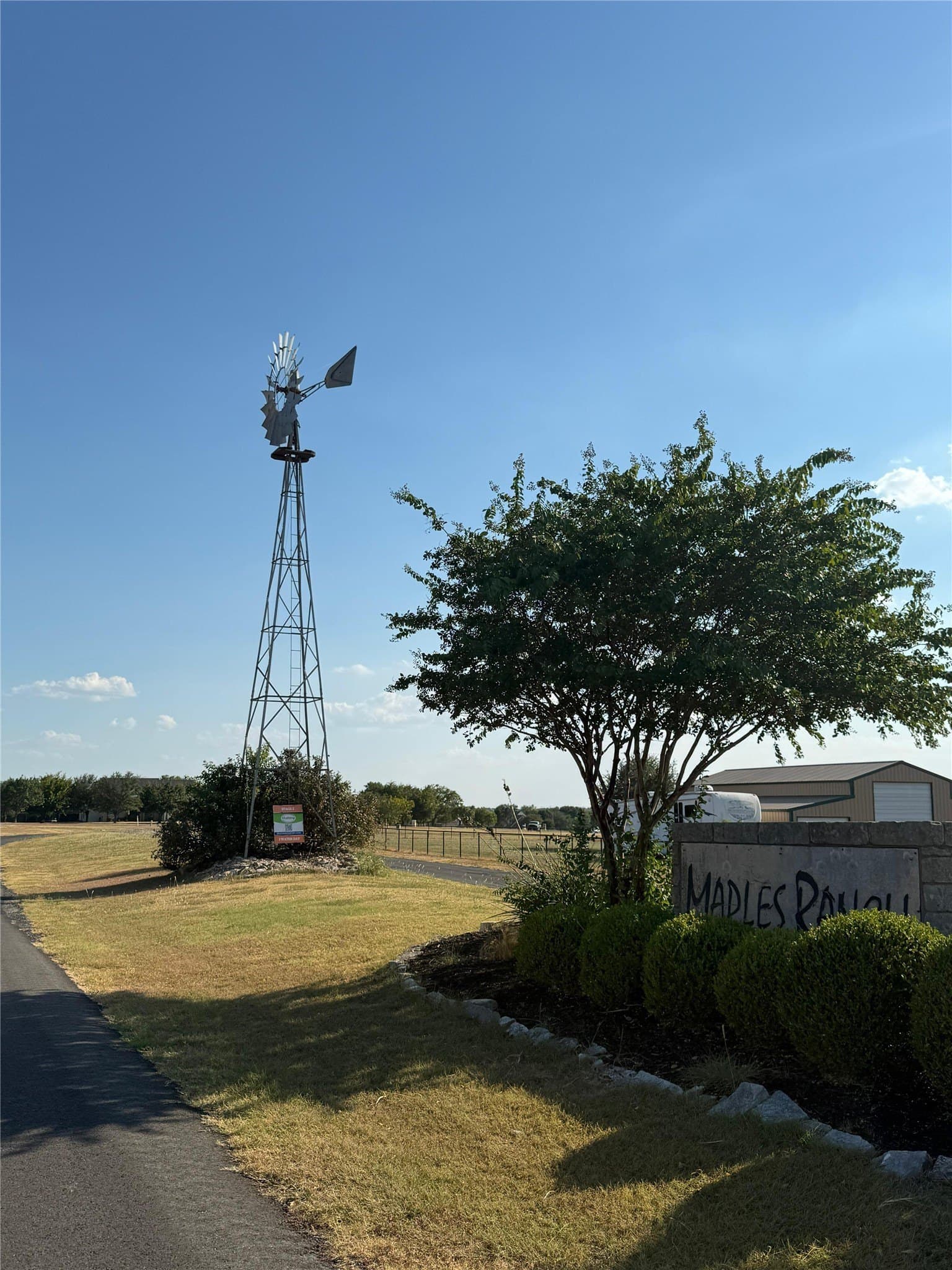 1.05 acres in Grayson County - photo 2