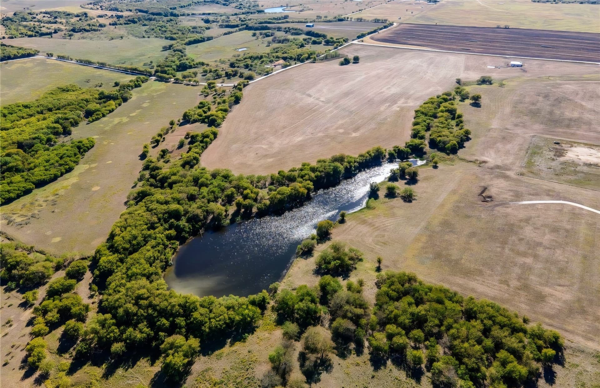 10.01 acres in Hill County - photo 2