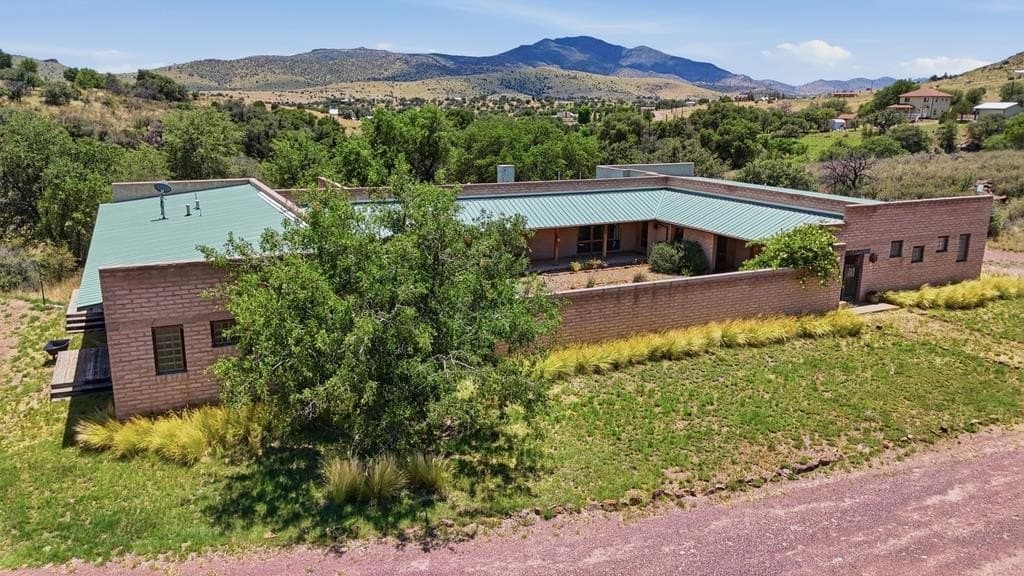 15 acres in Jeff Davis County