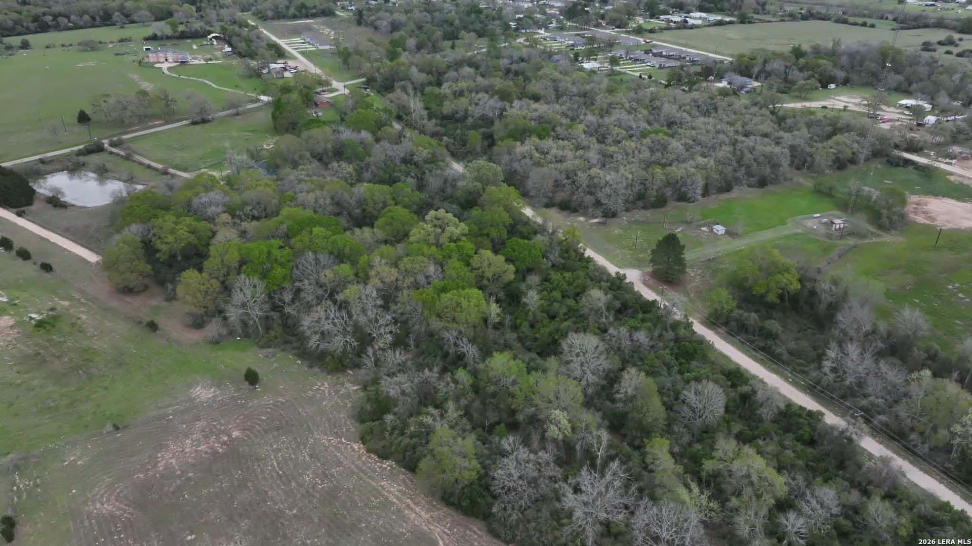 0.6 acres in Waller County gallery image 3