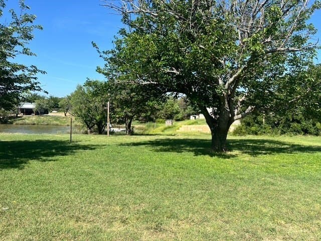 0.28 acres in Stephens County gallery image 2