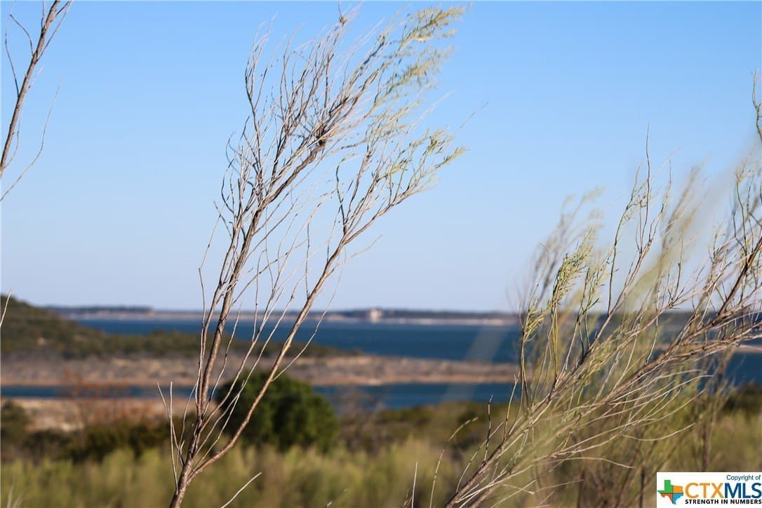 0.52 acres in Bell County - photo 9