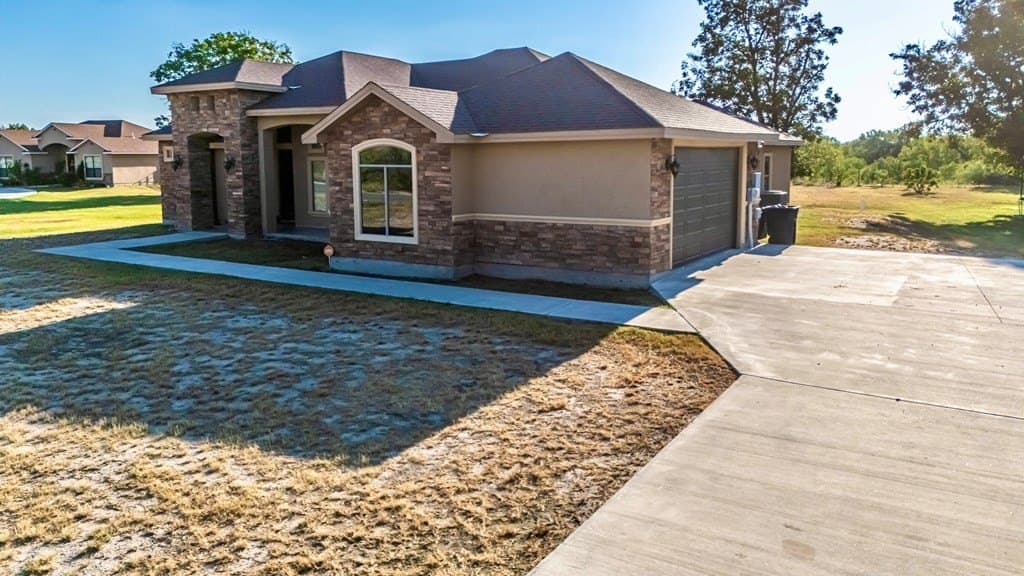 37,461 acres in Maverick County gallery image 4