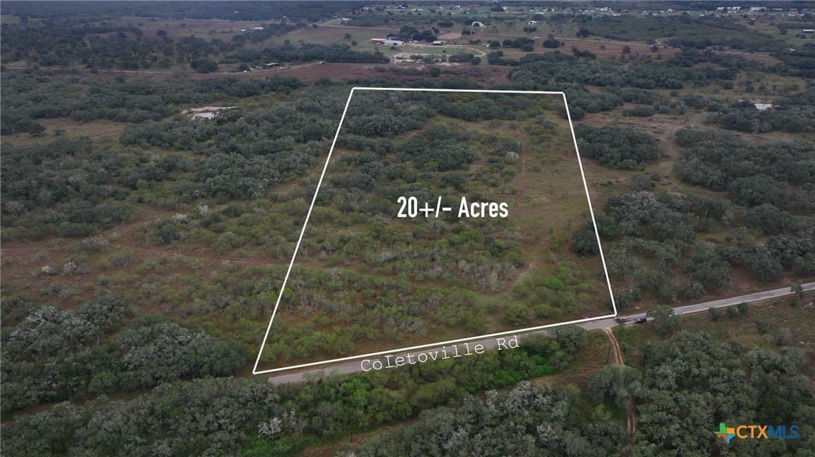 20 acres in Victoria County