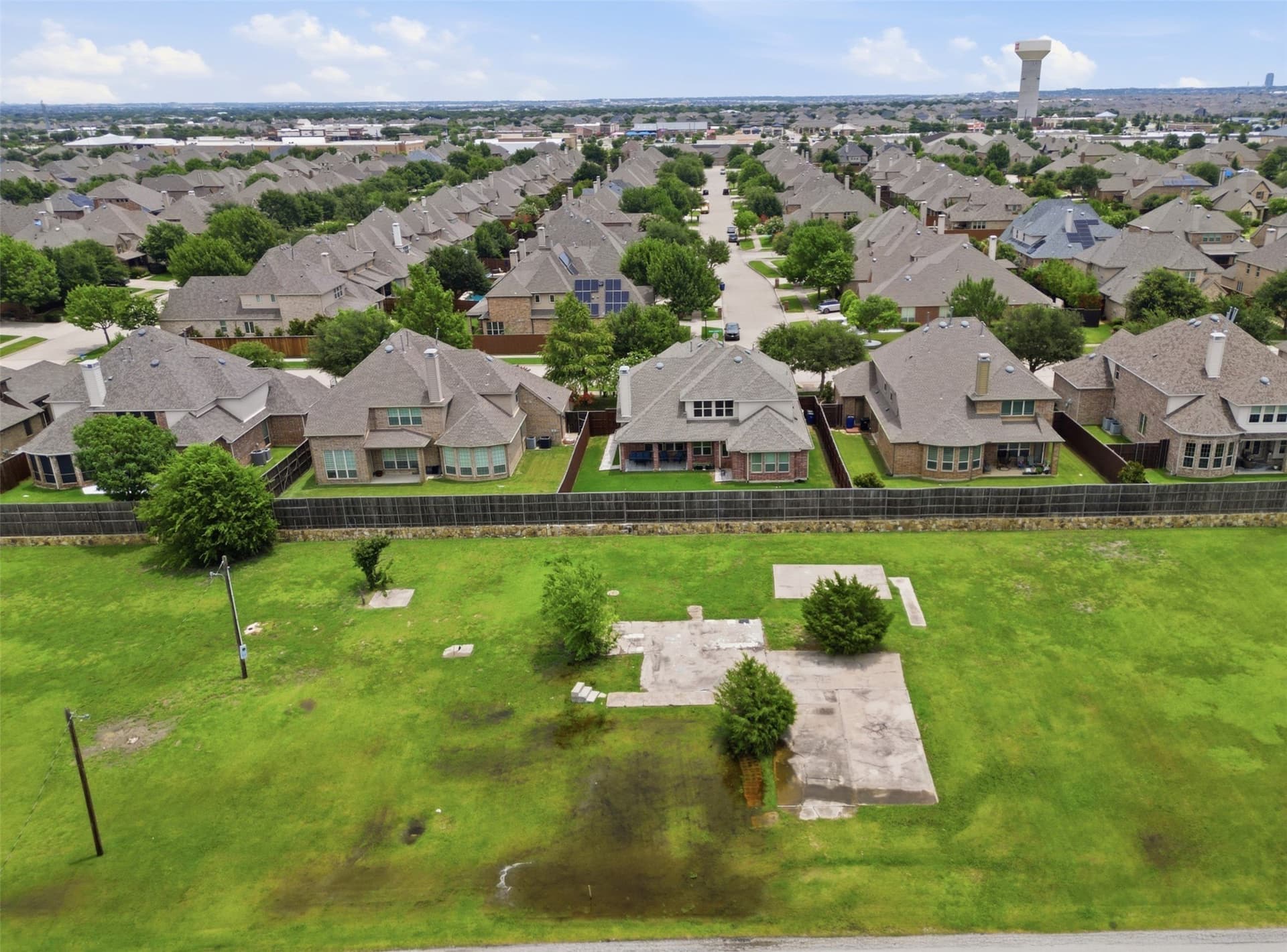 0.99 acres in Denton County gallery image 2