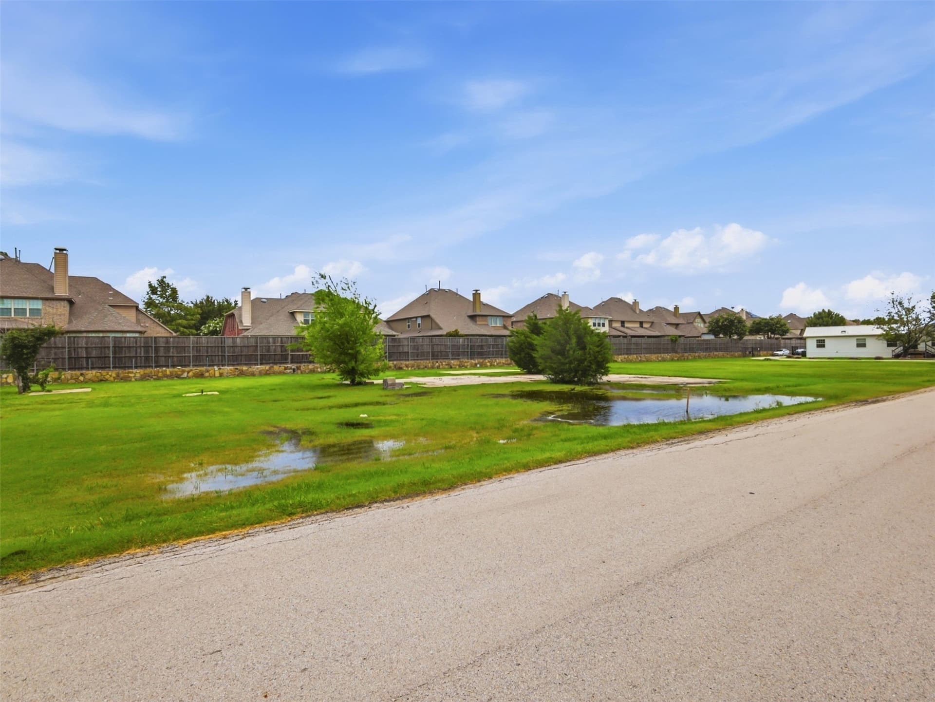 0.99 acres in Denton County gallery image 4