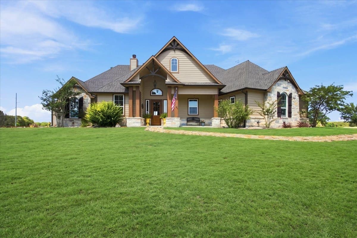10.01 acres in Hunt County - photo 3