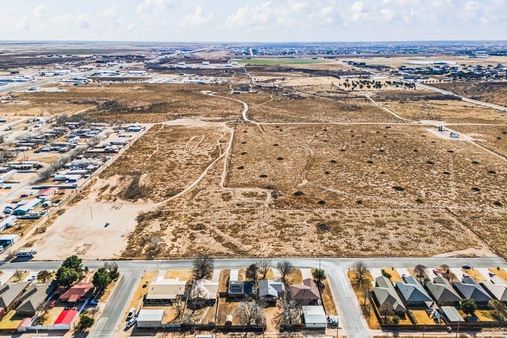 13 acres in Gaines County gallery image 3