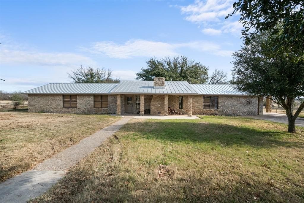 15 acres in Erath County gallery image 2