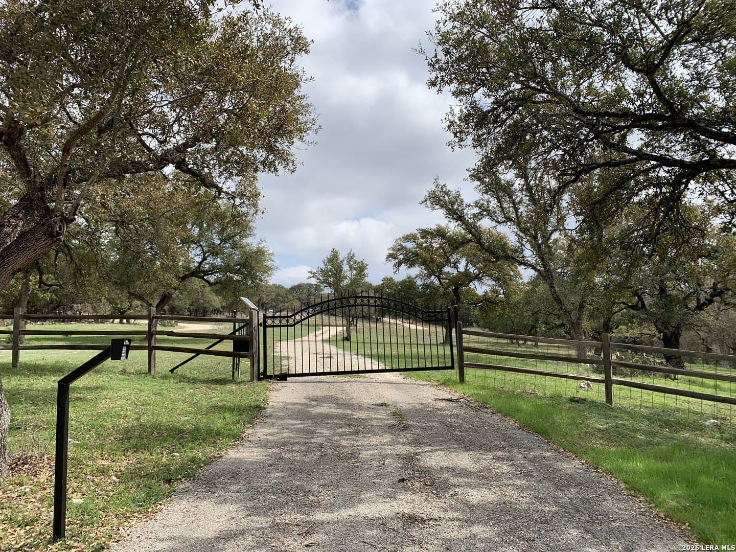 14.01 acres in Comal County gallery image 2