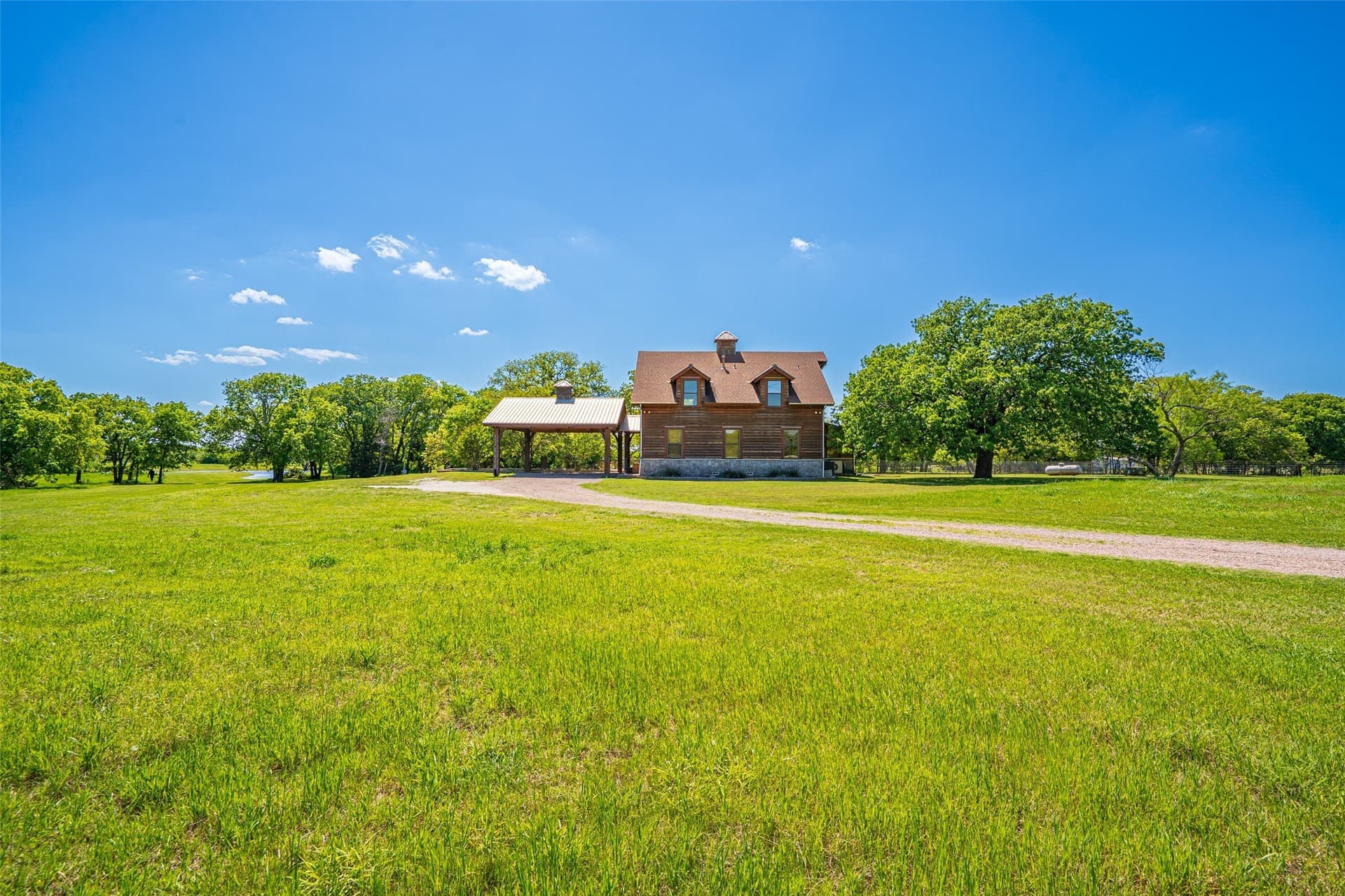 31 acres in Cooke County gallery image 2