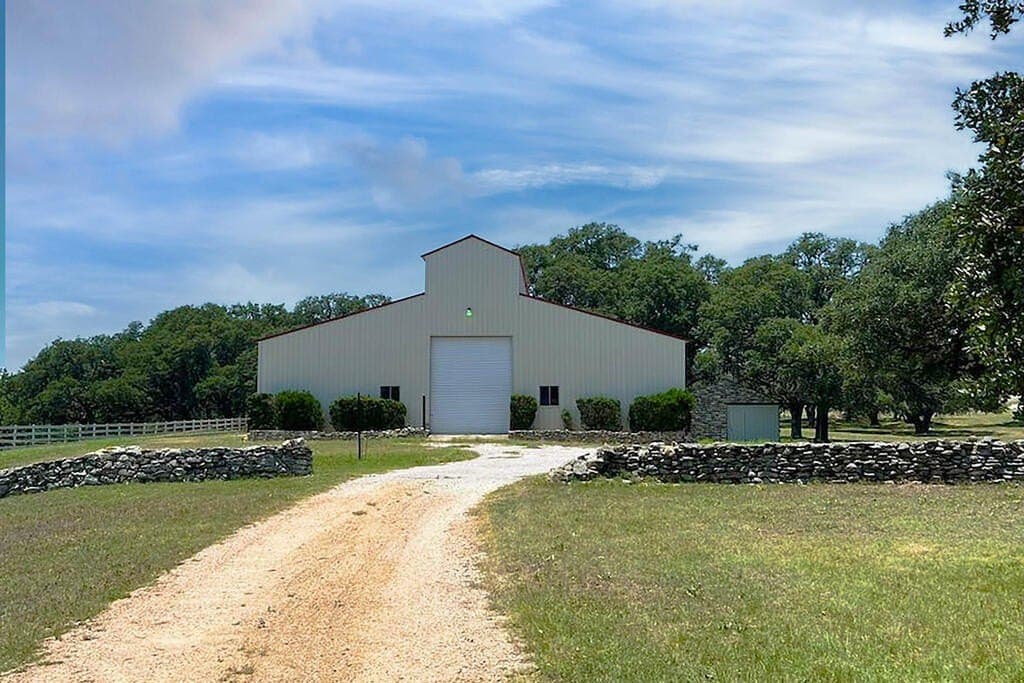5 acres in Blanco County - photo 24