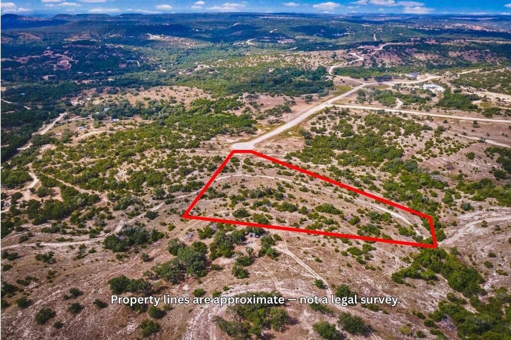 5 acres in Blanco County - photo 2