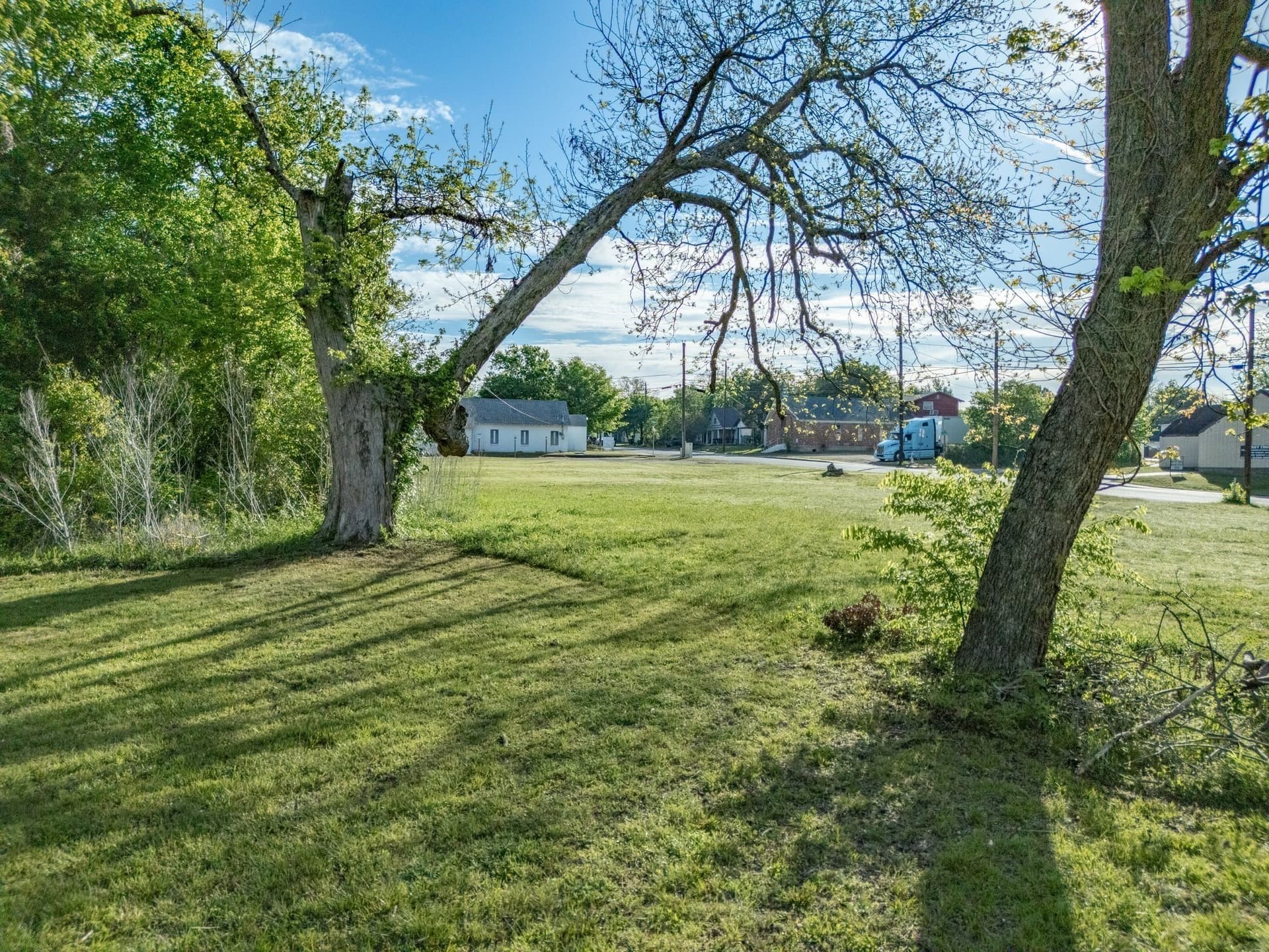 0.32 acres in Ellis County - photo 23