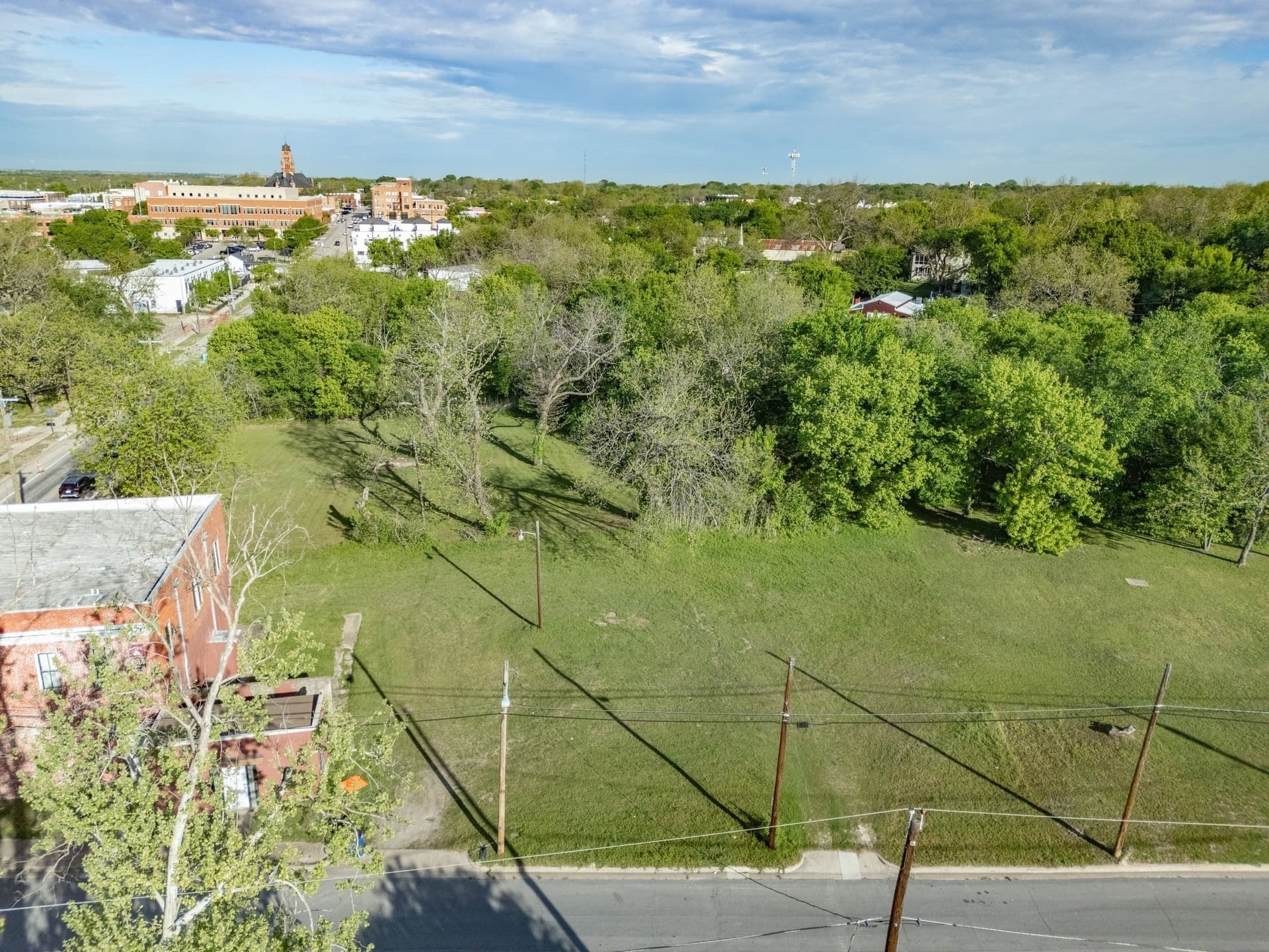 0.32 acres in Ellis County featured view