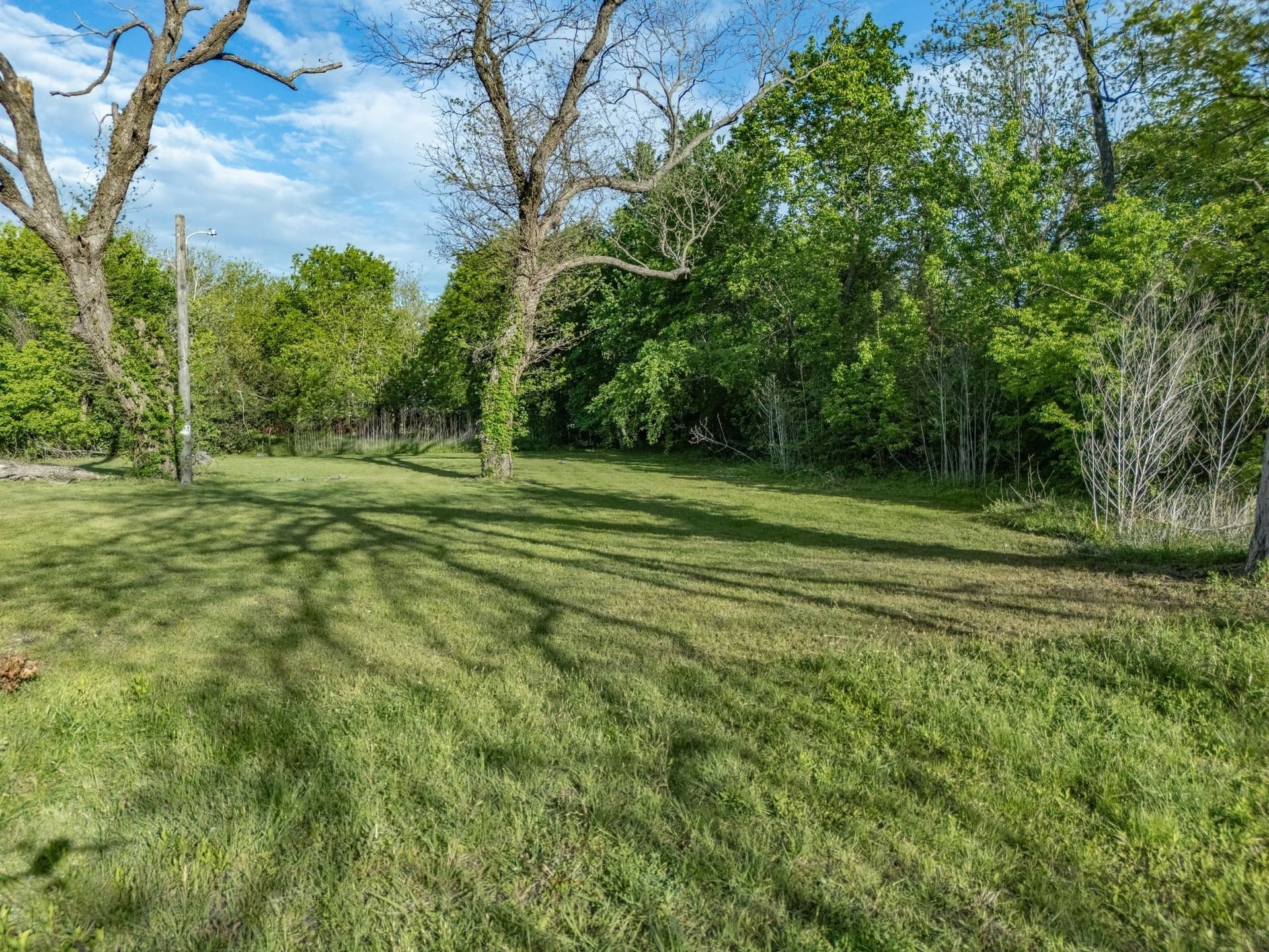 0.32 acres in Ellis County - photo 6