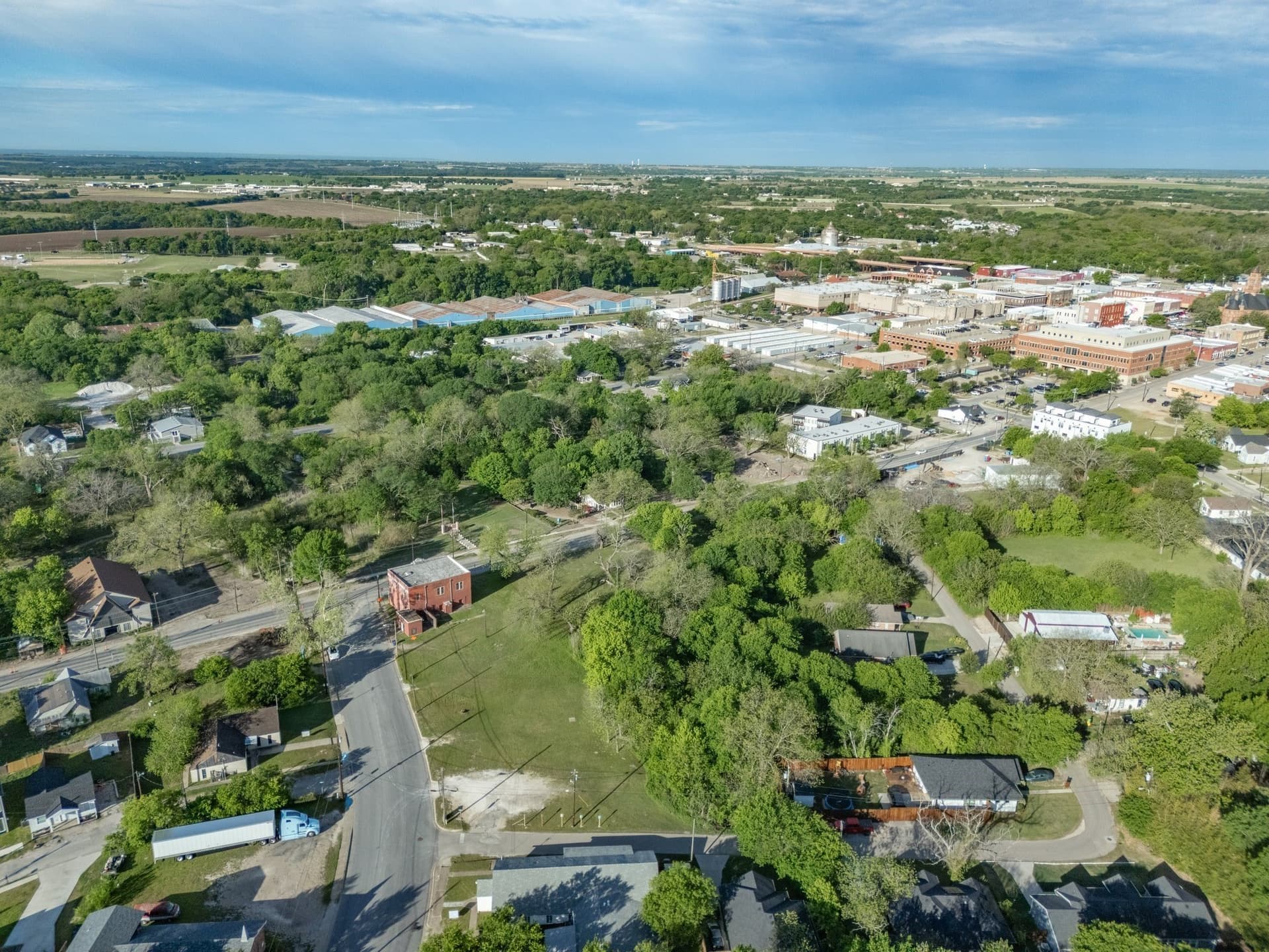0.32 acres in Ellis County - photo 10