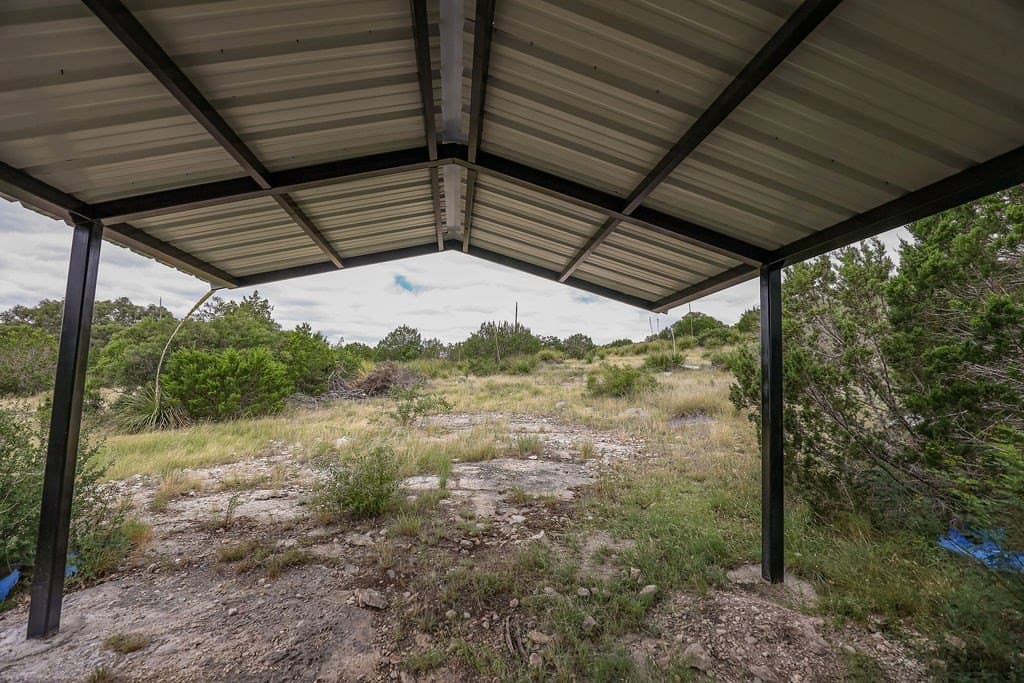 130.17 acres in Edwards County - photo 14