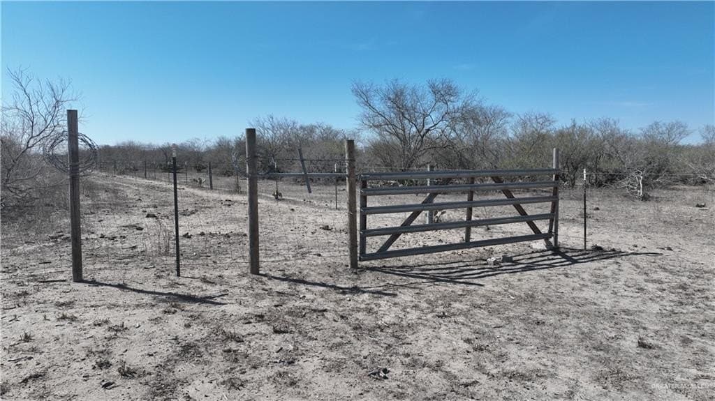 50 acres in Brooks County - photo 10