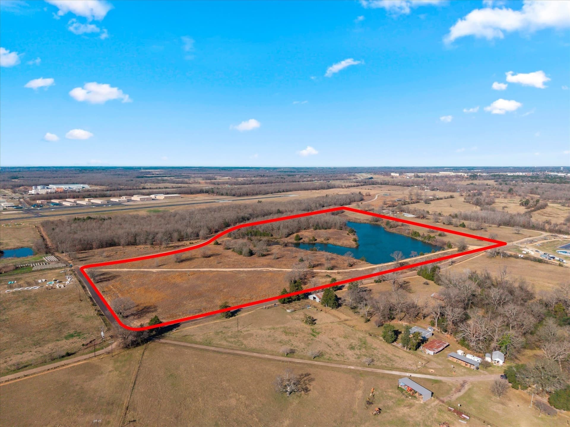 50 acres in Titus County