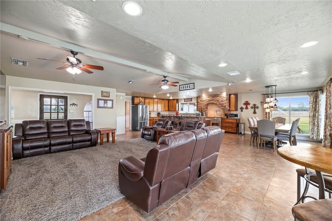 11.67 acres in Live Oak County - photo 12
