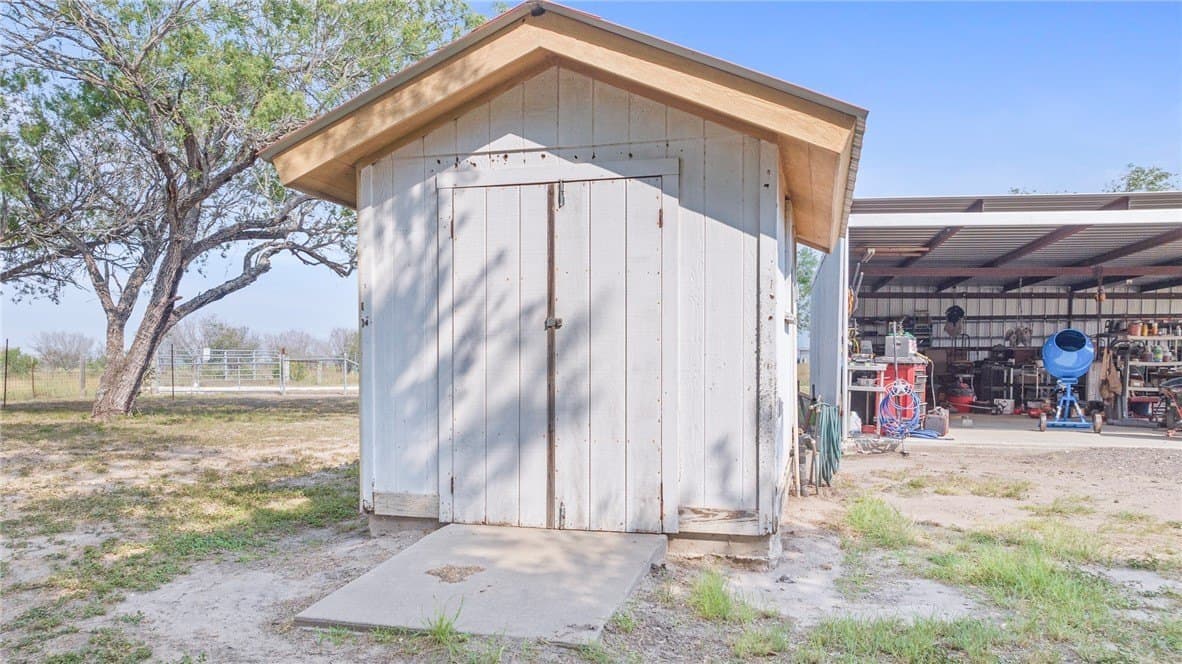 11.67 acres in Live Oak County - photo 38