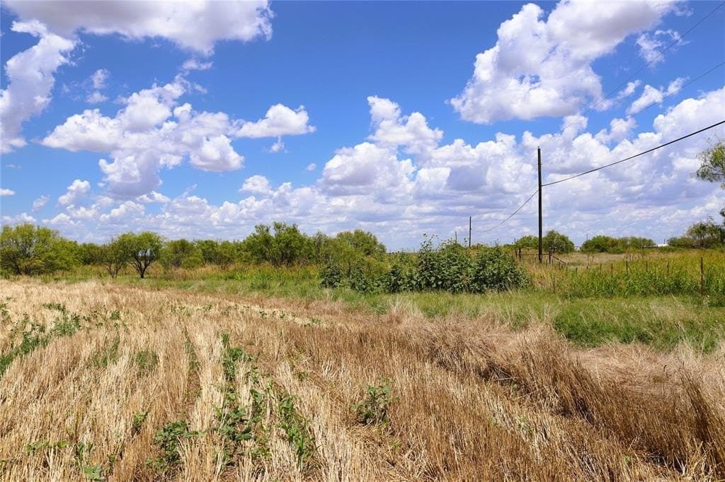 10 acres in Clay County featured view
