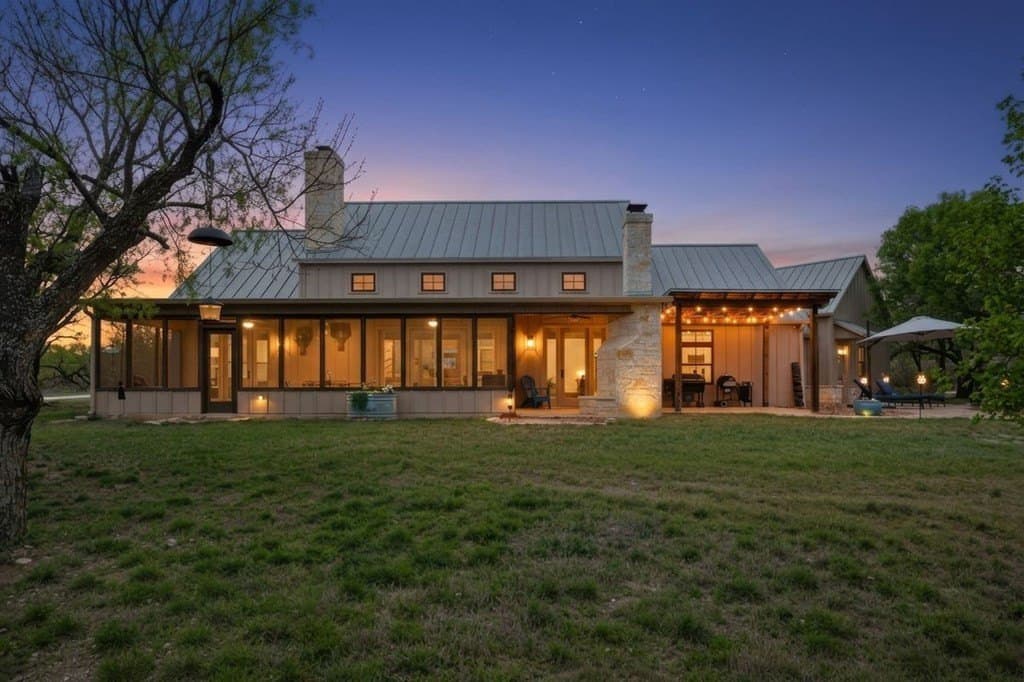 10.49 acres in Gillespie County featured view