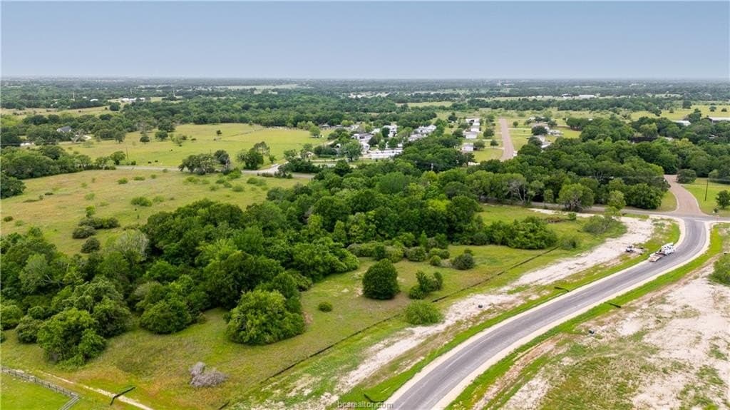 1.33 acres in Brazos County gallery image 2