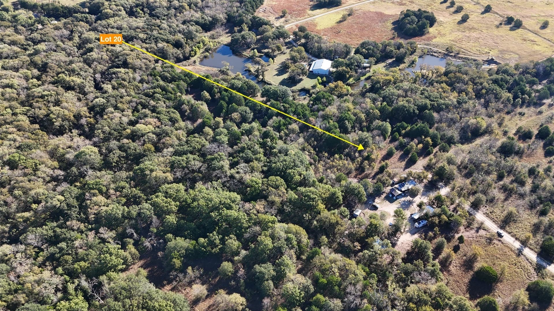 0.55 acres in Navarro County - photo 33