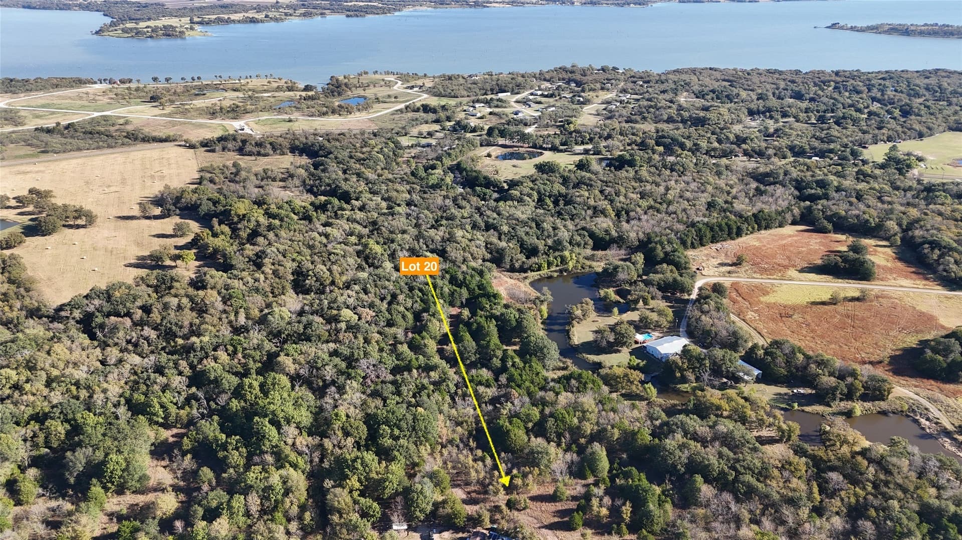 0.55 acres in Navarro County - photo 20