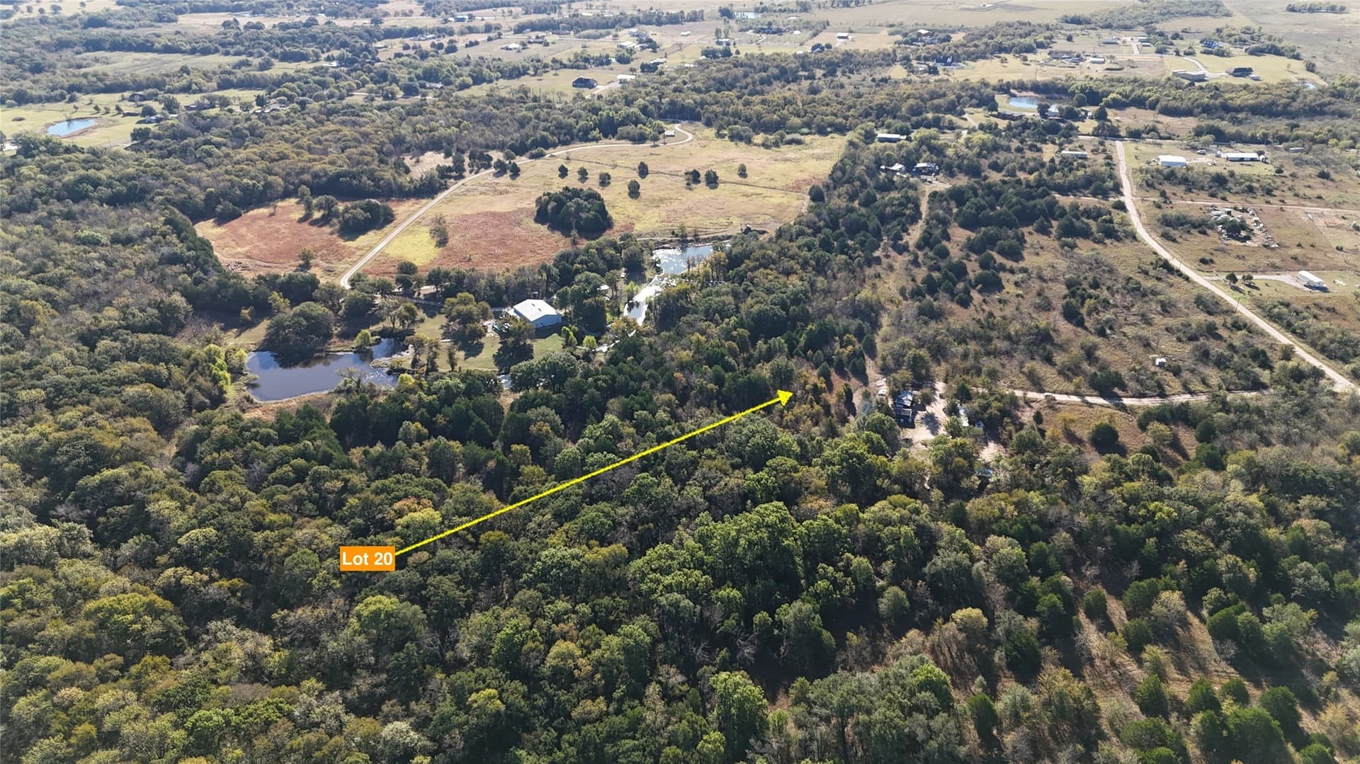 0.55 acres in Navarro County - photo 35