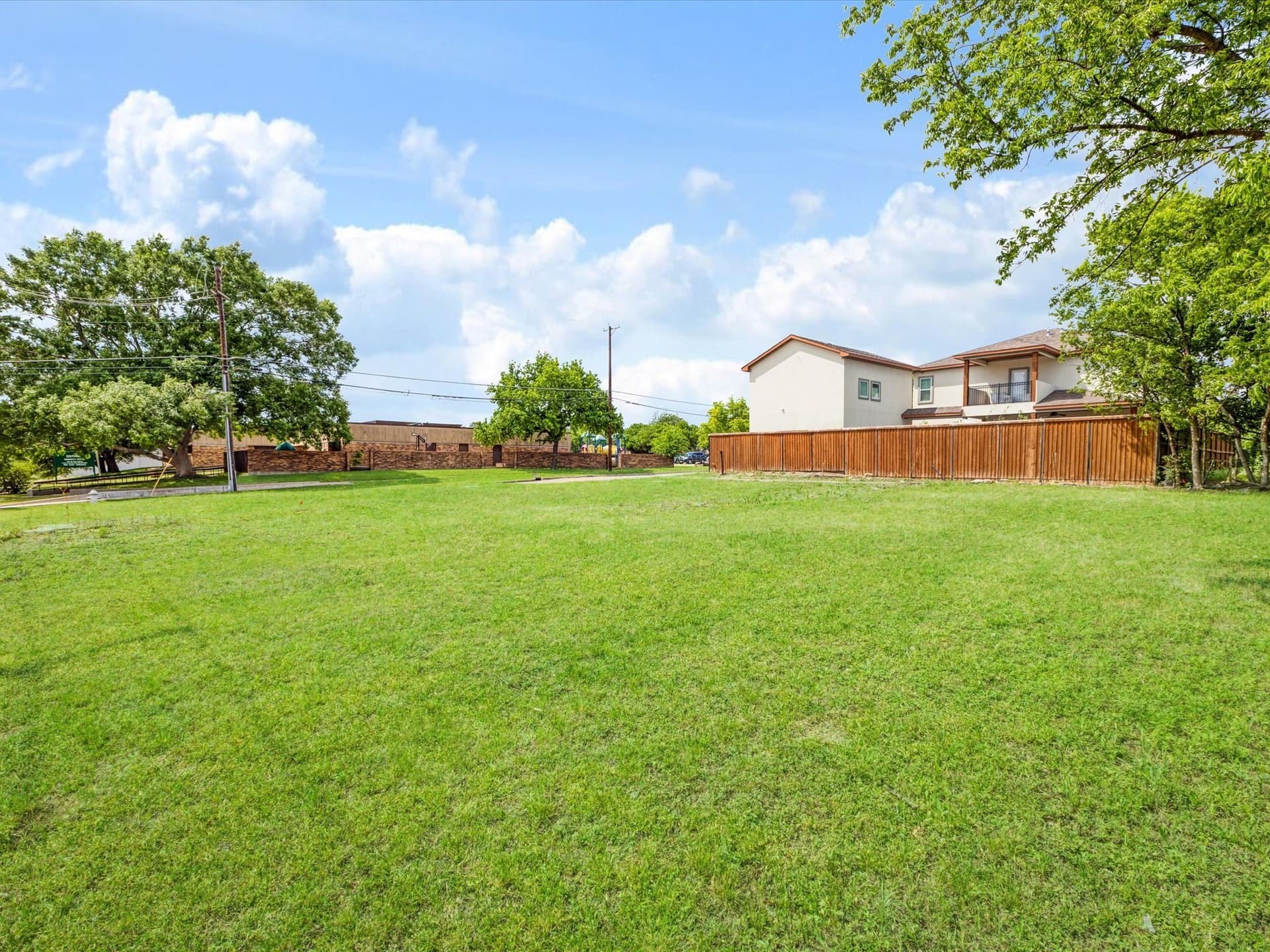 0.1 acres in Tarrant County - photo 13